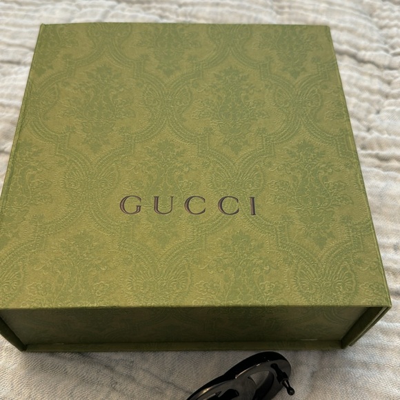 Gucci - Picture 5 of 5